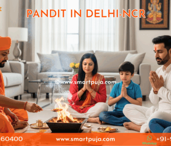 Verified North Indian Pandit performing Havan ritual in a Delhi home.